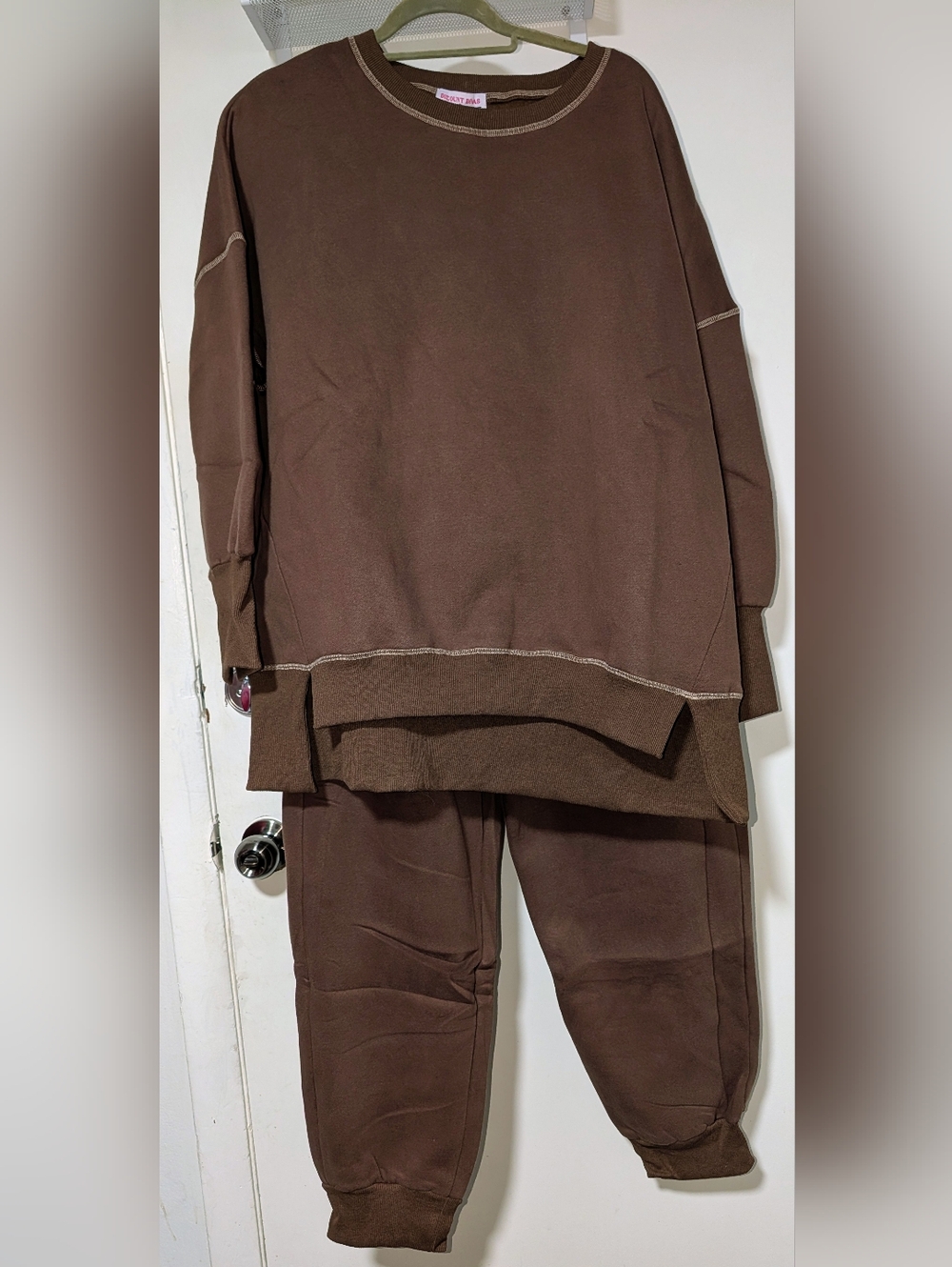 Fleece Oversized Contrast Stitched Sweatshirt w/matching Joggers NWT